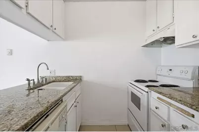  615 Vine Steet #26, Oceanside, CA 92054 - Photo 8
