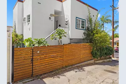  125 -127 W Brookes, San Diego, CA 92103 - Photo 4