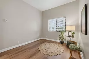 8320 Regents Rd, San Diego, CA 92122 - Photo 16