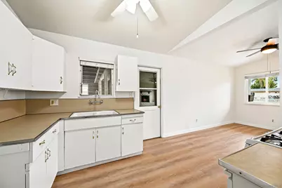  927 Gray, El Cajon, CA 92020 - Photo 18
