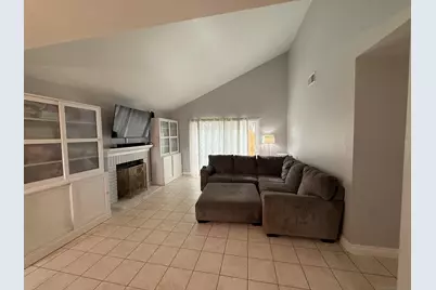  2327 Lake Forest, Escondido, CA 92026 - Photo 2