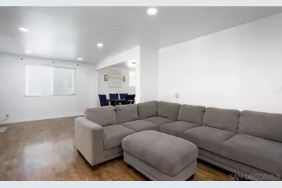  71 E L Street, Chula Vista, CA 91911 - Photo 2
