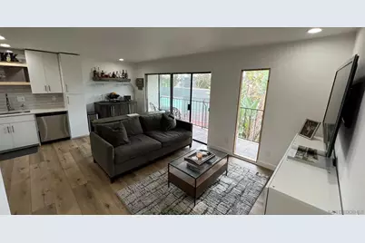  1092 Fresno St #4, San Diego, CA 92110 - Photo 4