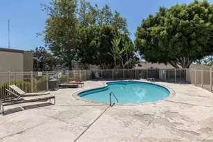 432 Edgehill Ln, Oceanside, CA 92054 - Photo 28