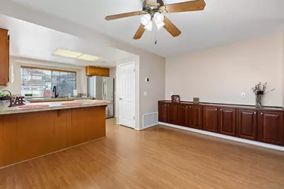 2435 Heatherwood Ct, Escondido, CA 92026 - Photo 10