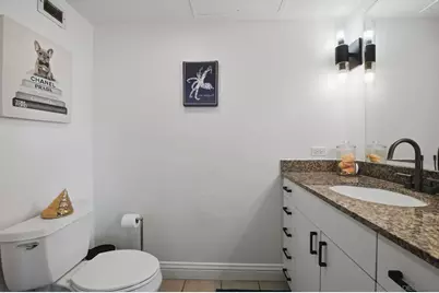  425 W Beech #1702, San Diego, CA 92101 - Photo 16