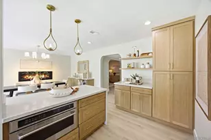7202 Via Capri, La Jolla, CA 92037 - Photo 10