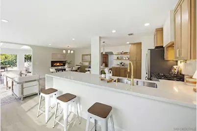  7202 Via Capri, La Jolla, CA 92037 - Photo 6