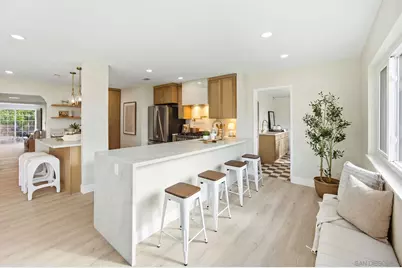  7202 Via Capri, La Jolla, CA 92037 - Photo 8