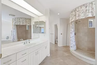  18380 Avenida Caleta, Murrieta, CA 92562 - Photo 20