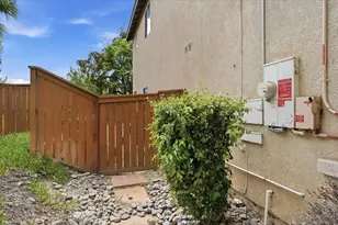37200 Moonbeam, Murrieta, CA 92563 - Photo 8