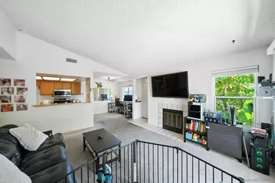  9438 Twin Trails Dr #202, San Diego, CA 92129 - Photo 4