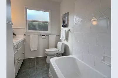  2850 Highland Dr., Carlsbad, CA 92008 - Photo 10