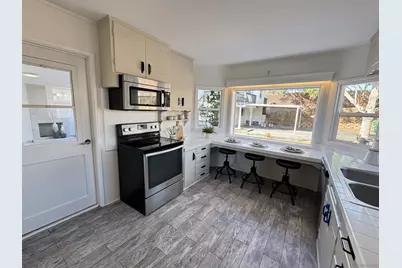  2850 Highland Dr., Carlsbad, CA 92008 - Photo 8