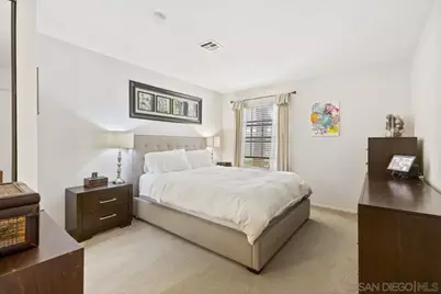 10379 Azuaga St #139, San Diego, CA 92129 - Photo 4
