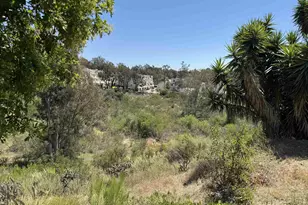 5687 Menorca Dr, San Diego, CA 92124 - Photo 4