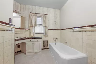  700 E 1st, National City, CA 91950 - Photo 36