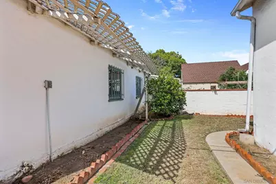  700 E 1st, National City, CA 91950 - Photo 46