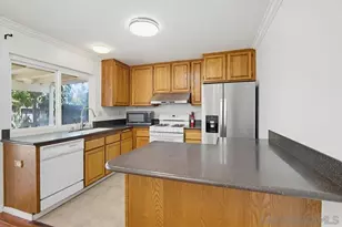 11344 Kelowna Rd, San Diego, CA 92126 - Photo 14