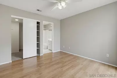  9439 Fairgrove Ln #102, San Diego, CA 92129 - Photo 22