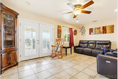  200 Gull Place, El Cajon, CA 92019 - Photo 4