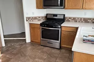 1256 Upland Hills Dr S, Upland, CA 91786 - Photo 10