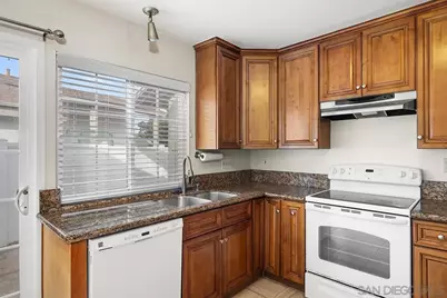  4429 Robbins St, San Diego, CA 92122 - Photo 12