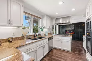 36775 Mesa Rd, Temecula, CA 92592 - Photo 10