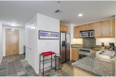  1150 J #603, San Diego, CA 92101 - Photo 10
