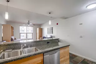 1150 J, San Diego, CA 92101 - Photo 14
