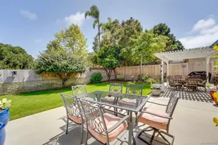 1561 Sandalwood Ln, Carlsbad, CA 92008 - Photo 14