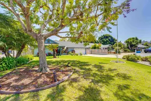 1561 Sandalwood Ln, Carlsbad, CA 92008 - Photo 2