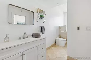 702 Ash St, San Diego, CA 92101 - Photo 26
