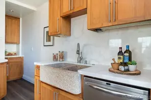 702 Ash St, San Diego, CA 92101 - Photo 10