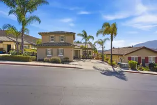 10457 Lake Breeze Dr, Spring Valley, CA 91977 - Photo 8