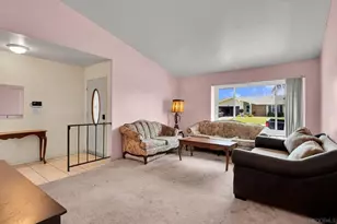 10252 Lairwood, Santee, CA 92071 - Photo 4