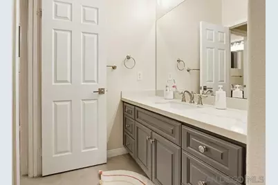  8124 Calle Catalonia, Carlsbad, CA 92009 - Photo 54