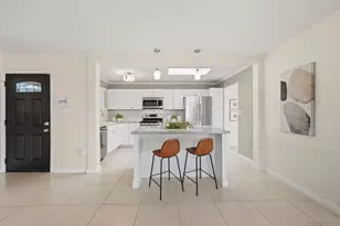 3265 Geddes Dr, San Diego, CA 92117 - Photo 12