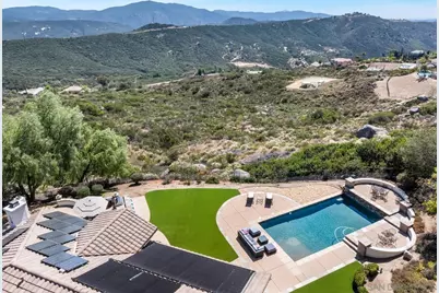  2167 Collomia Ct., Alpine, CA 91901 - Photo 2