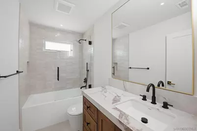  3080 Lloyd, San Diego, CA 92117 - Photo 18
