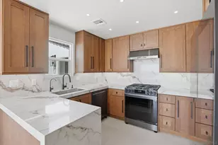 3080 Lloyd, San Diego, CA 92117 - Photo 20