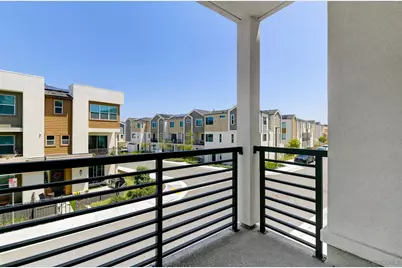  832 Makani #1, Chula Vista, CA 91911 - Photo 14