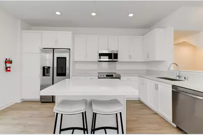  832 Makani #1, Chula Vista, CA 91911 - Photo 6