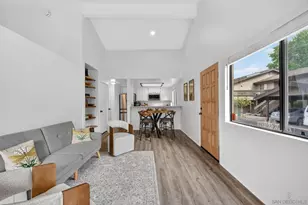 8356 Via Sonoma, La Jolla, CA 92037 - Photo 6