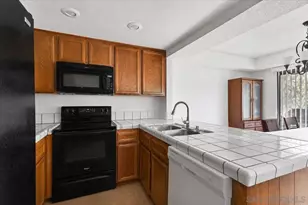 10424 Ridgewater Ln, San Diego, CA 92131 - Photo 8