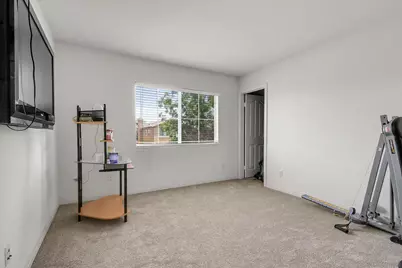  25864 Marco Polo St, Murrieta, CA 92563 - Photo 16