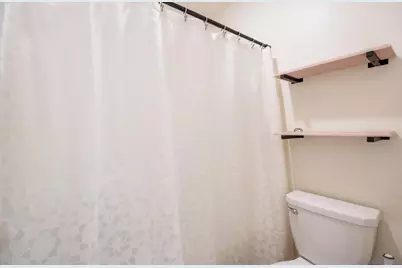  20064 Red Rock, Riverside, CA 92507 - Photo 20