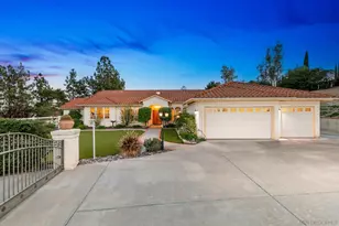 2389 Victoria Cir, Alpine, CA 91901 - Photo 2