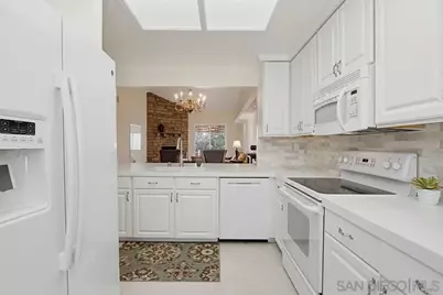  29549 Circle R Greens Dr., Escondido, CA 92026 - Photo 18