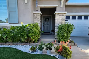 24959 Bridlewood Cir, Menifee, CA 92584 - Photo 2